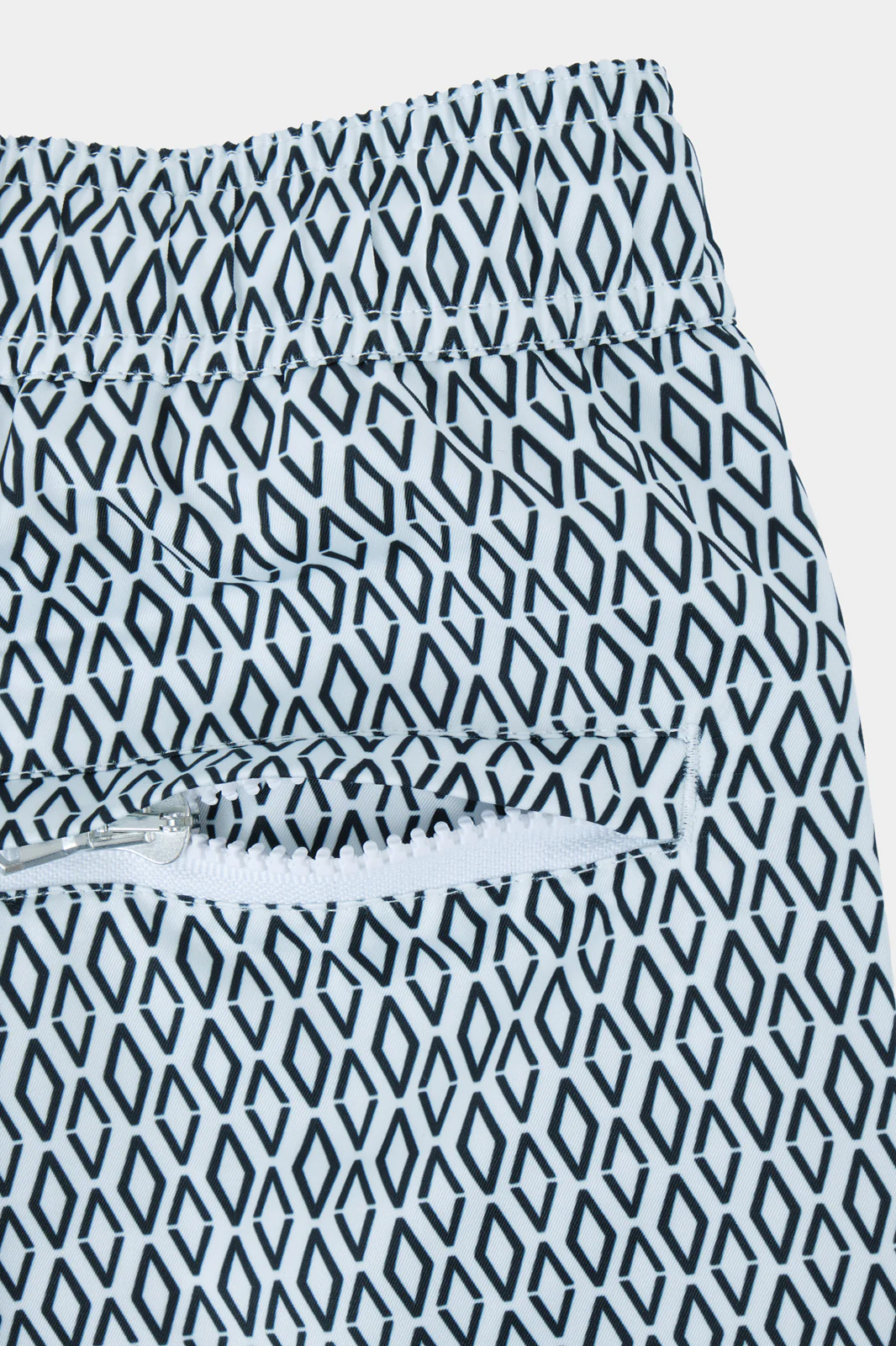 Short de bain blanc à losange bleu - Image 5