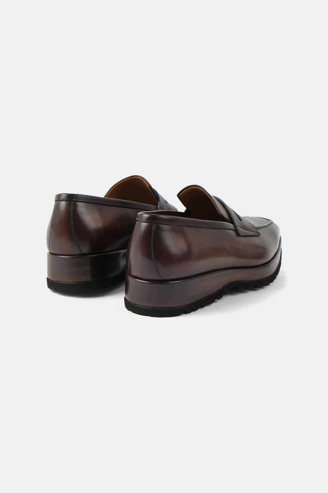 Mocassins en cuir patiné avec semelle compensée et crantée - Marron - Image 2