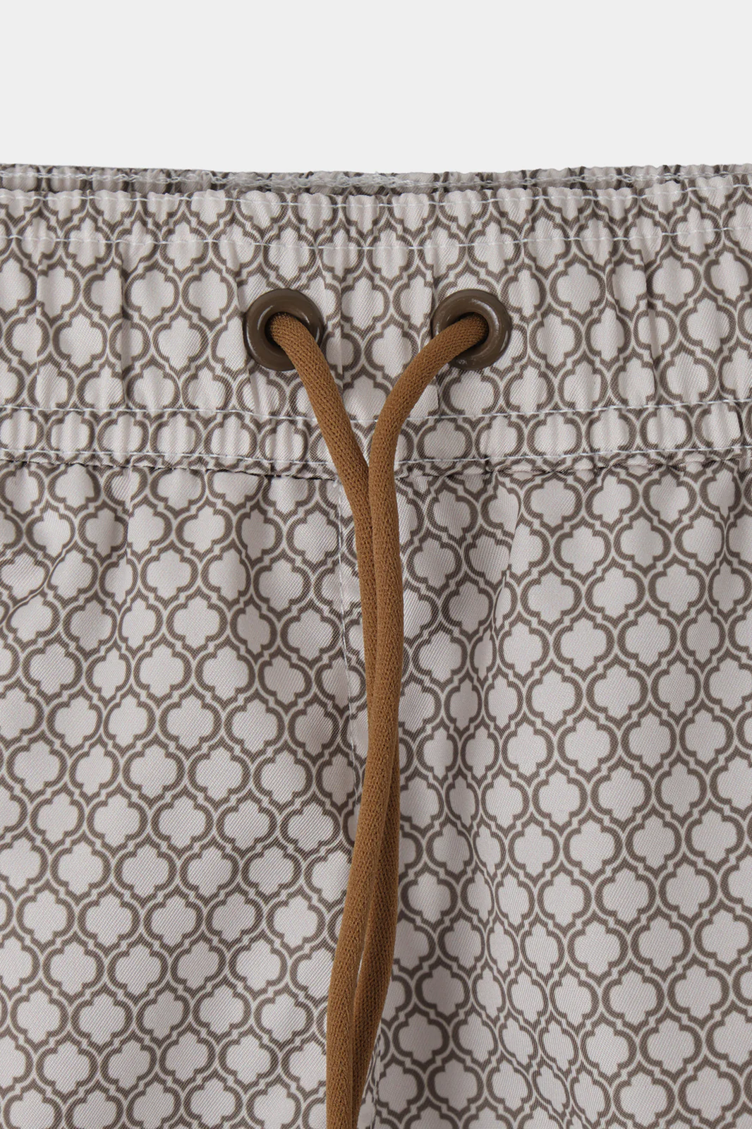 Short de bain blanc Ă motif marron - Image 2
